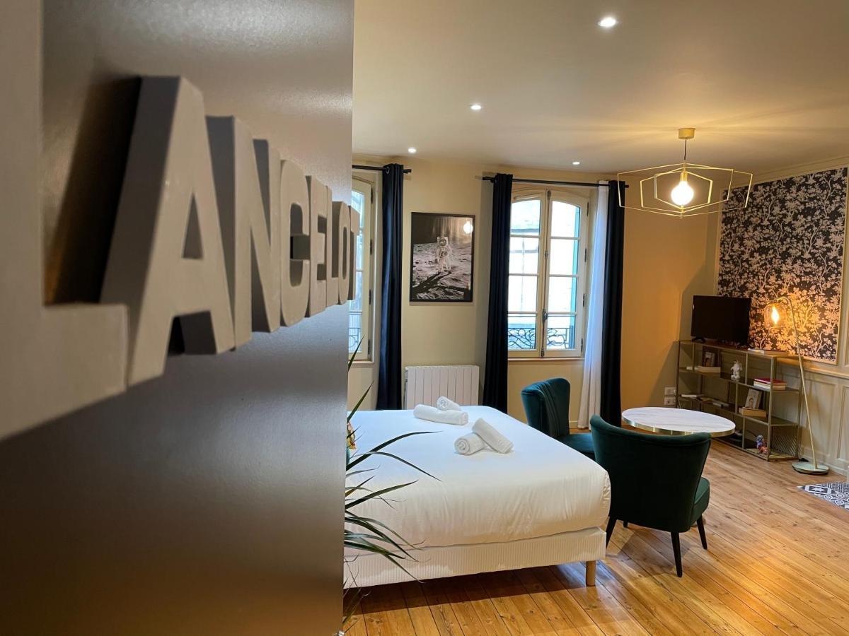 Appartement Centre-Ville Lancelot 반느 외부 사진
